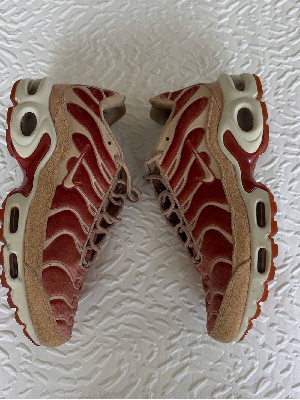 Nike Air Max Plus LX Velvet Dusty Peach Pink Beige AH6788-201 Women's Size 7 - Picture 3 of 9